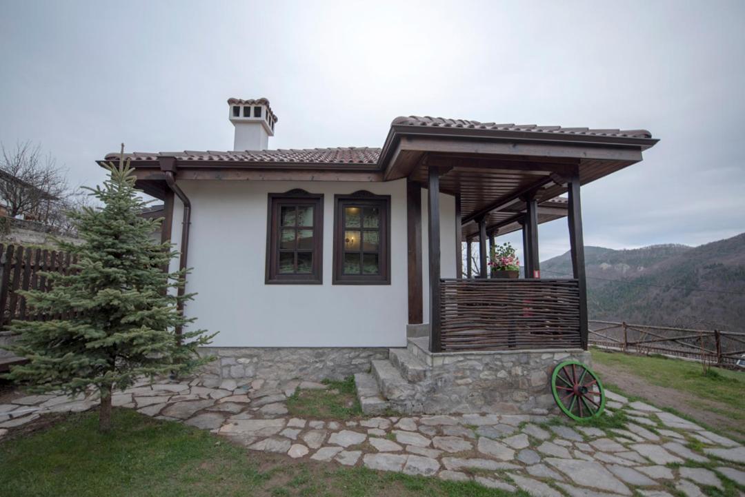 Отель Rhodopes Legends Vrata Экстерьер фото