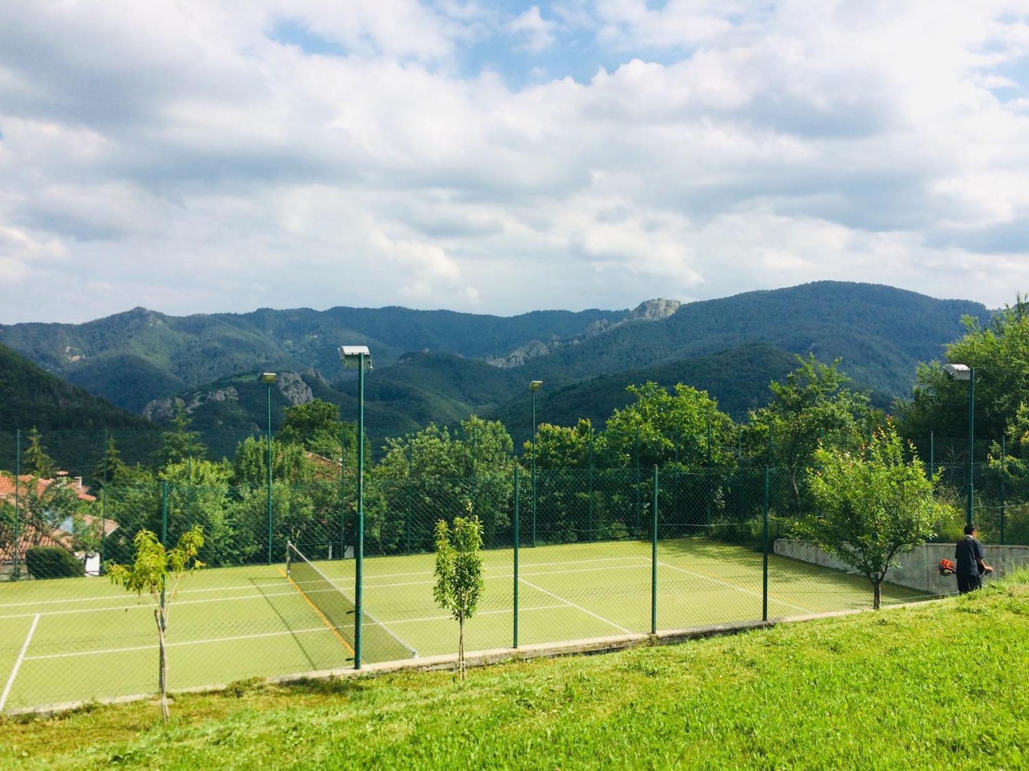 Отель Rhodopes Legends Vrata Экстерьер фото